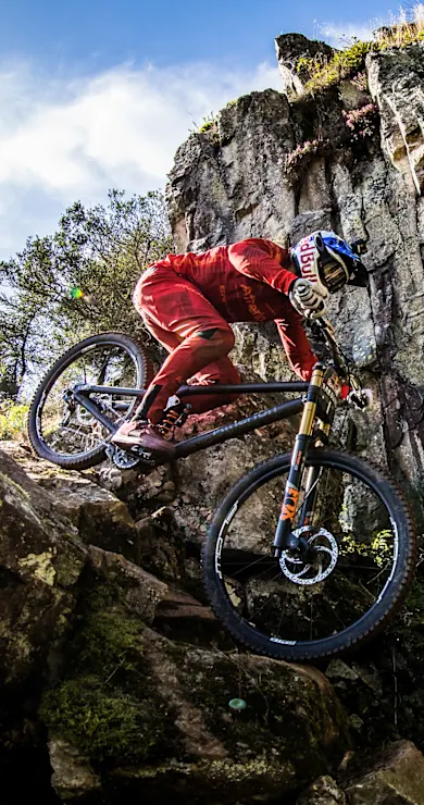 Carousel Slide Image of Das Rennen mit deutschem Kommentar