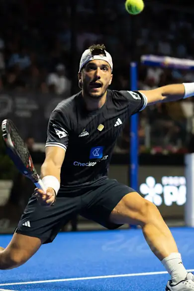 Carousel Slide Image of Quarter-finals Centre Court – Bordeaux 