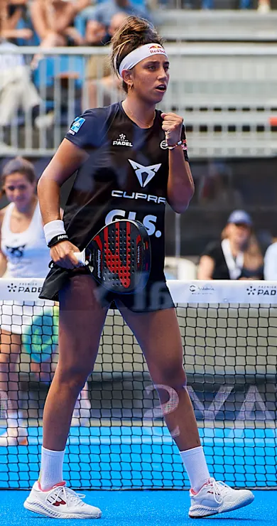 Carousel Slide Image of Viertelfinale Centre Court – Sevilla
