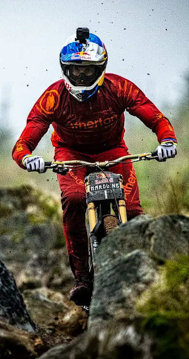 Carousel Slide Image of Finale