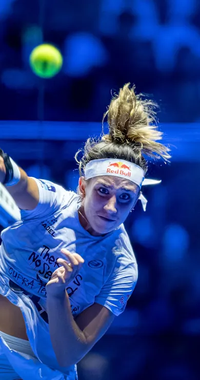 Carousel Slide Image of Quarter-finals Centre Court – Santiago