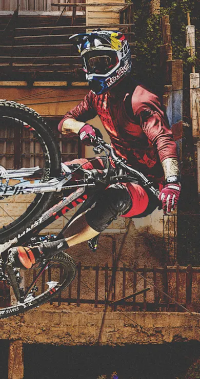 Carousel Slide Image of Live 