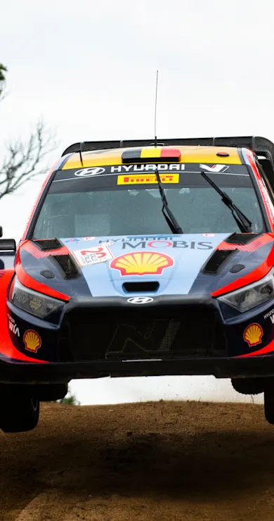 Carousel Slide Image of Highlights del venerdì - Italia