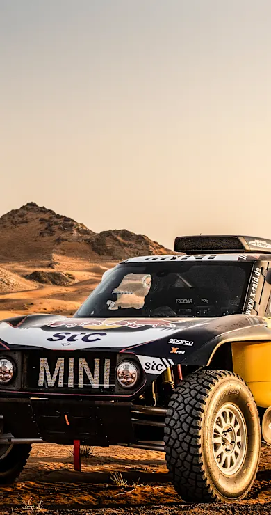 Carousel Slide Image of Dakar Daily pre-show