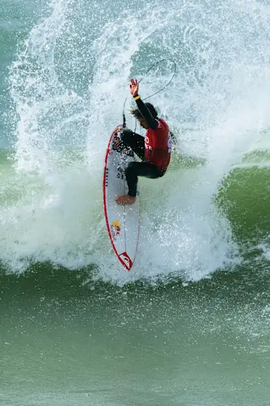 Carousel Slide Image of WSL MEO Rip Curl Pro Portugal Jour 2