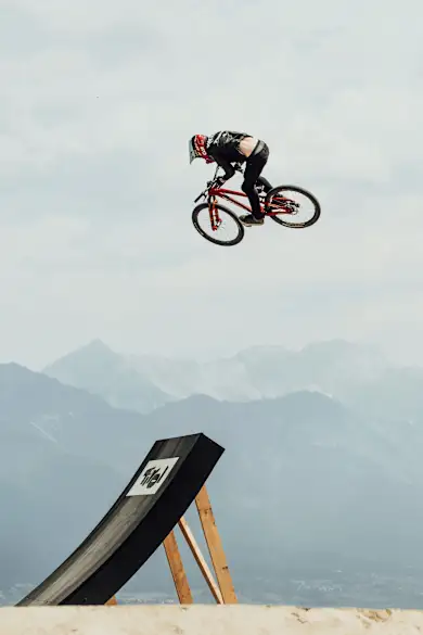 Carousel Slide Image of Finals (PL)  – Innsbruck, Austria