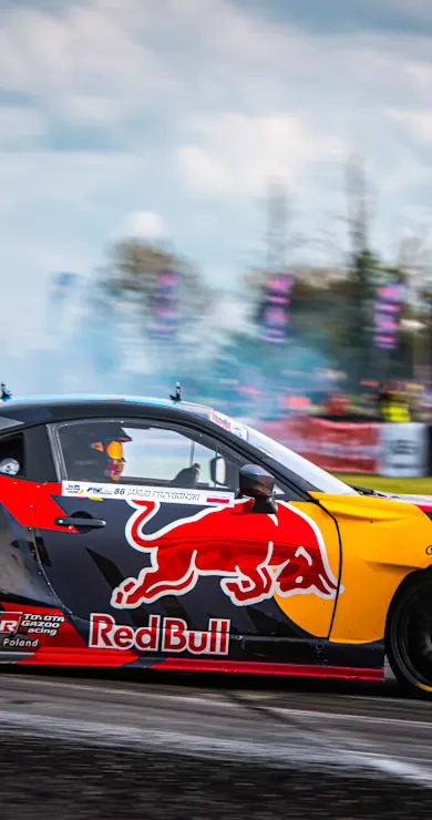 Carousel Slide Image of Qualifying – Ireland