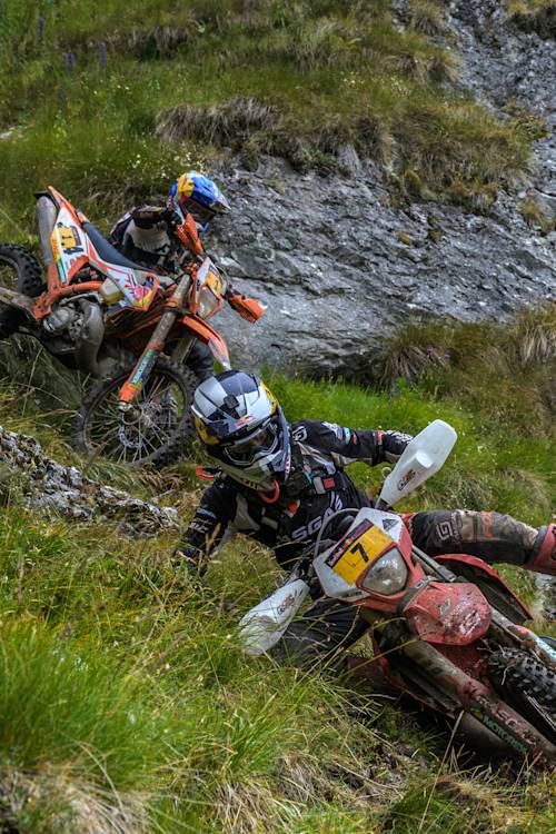 Off-road Day 2 recap – Red Bull Romaniacs