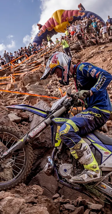 Carousel Slide Image of Recap the 2018 Red Bull Hare Scramble action