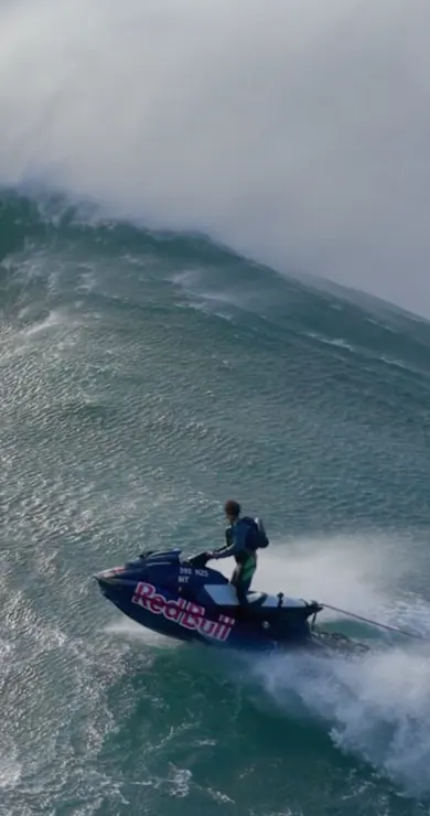 Carousel Slide Image of Nazaré: Making Giants