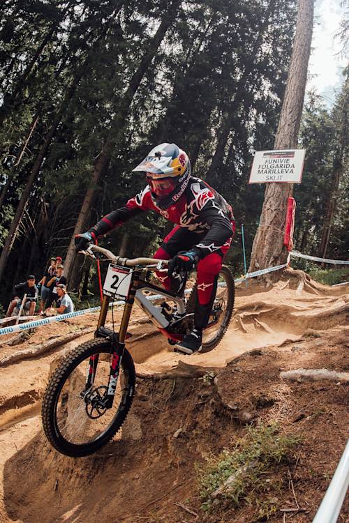 Aaron Gwin's run at Val di Sole