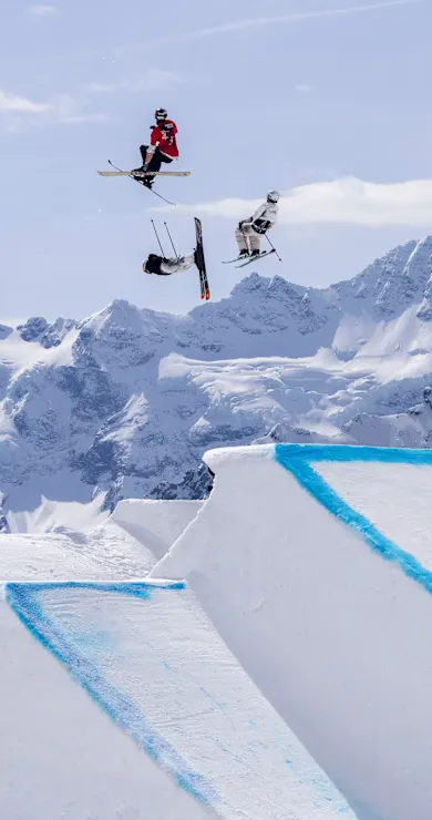 Carousel Slide Image of Best performers