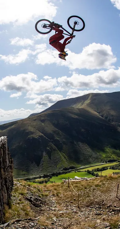 Carousel Slide Image of Course preview with Gee Atherton