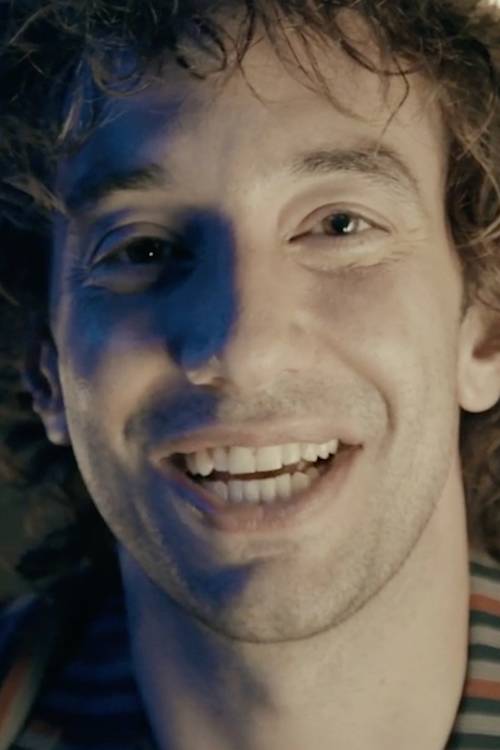 Behind the Scenes with Albert Hammond Jr 