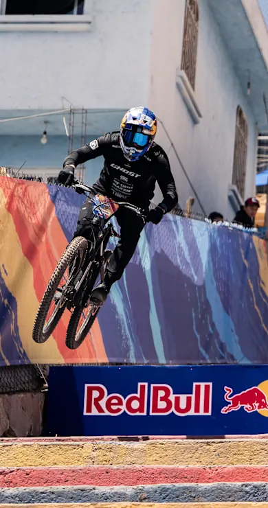 Carousel Slide Image of Red Bull Guanajuato Cerro Abajo Highlights