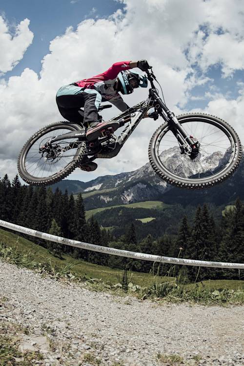 Tracey Hannah's 3rd place run – Leogang