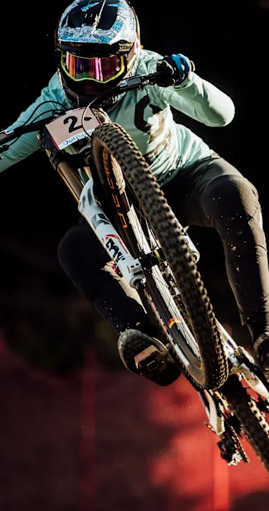 Carousel Slide Image of DH winning runs – Maribor race 1