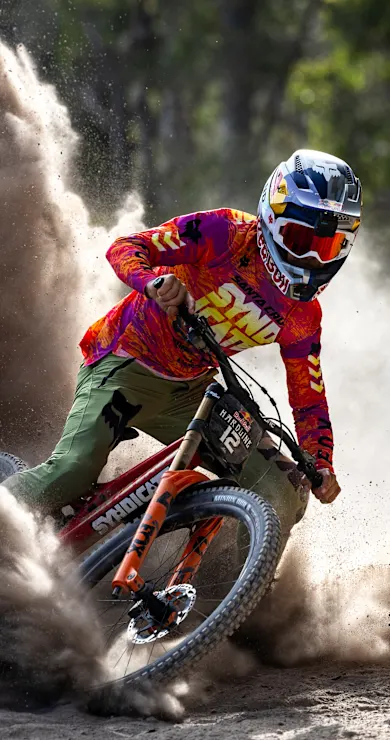 Carousel Slide Image of Die gefürchtete Strecke von Red Bull Hardline Australien