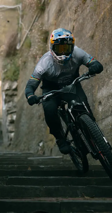 Carousel Slide Image of Red Bull Cerro Abajo comes to Italy