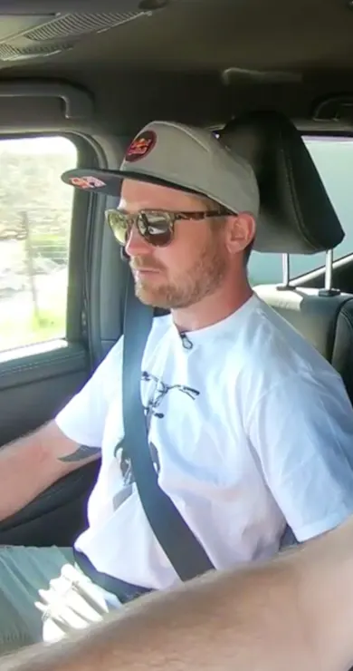 Carousel Slide Image of Rob talks with Brook Macdonald in Lošinj