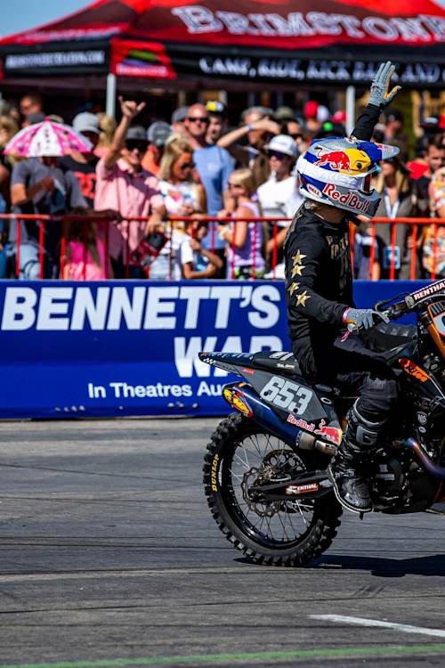 Flat Track and Hooligan races