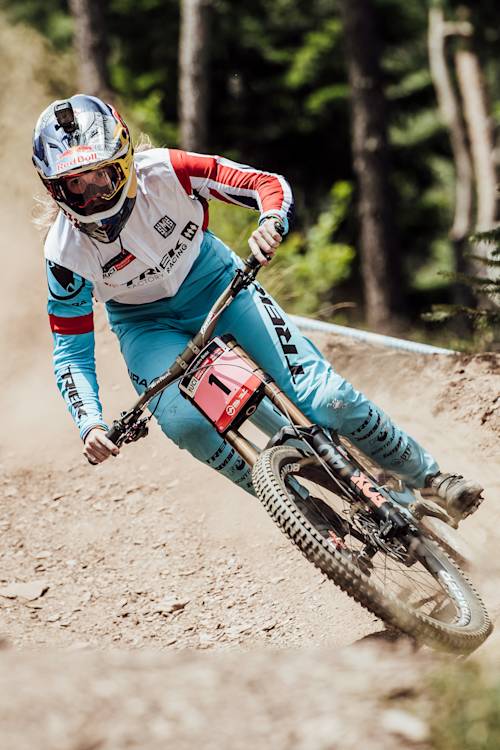 Women's DH 2nd place run – Vallnord