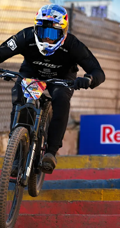 Carousel Slide Image of Cerro Abajo title showdown 2025