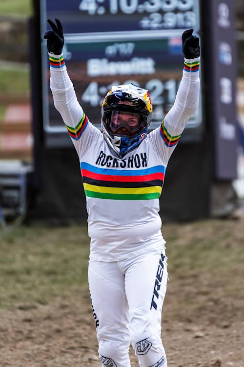 Vali Höll's winning run – Val di Sole