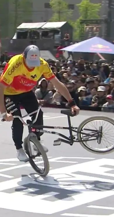 Carousel Slide Image of Jorge Gómez's 2nd place run – Hiroshima