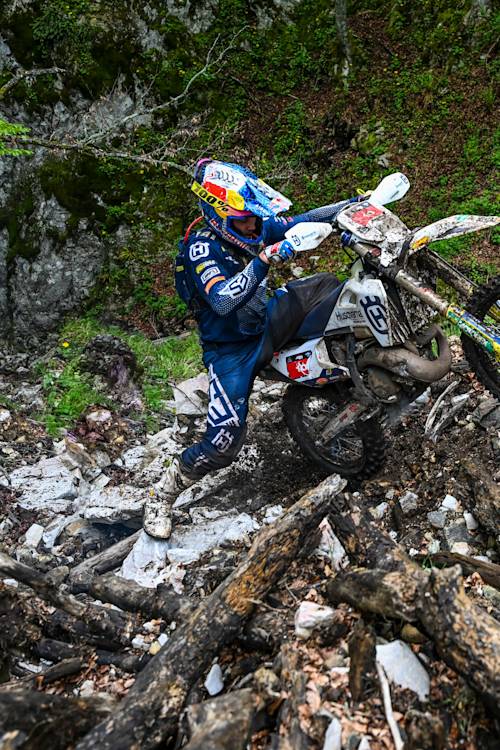 Daily recap 3 – Billy Bolt wins off-road day two at Xross Hard Enduro Rally