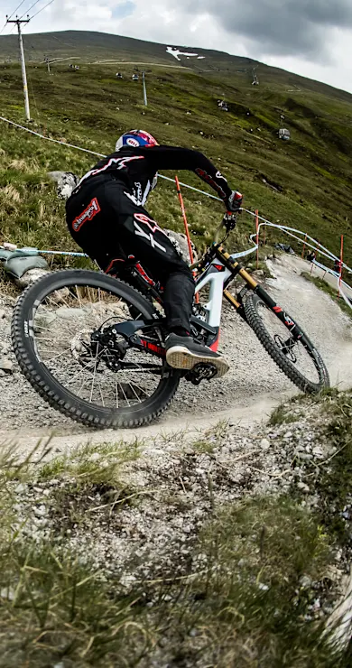 Carousel Slide Image of Aaron Gwin's Run – Fort William