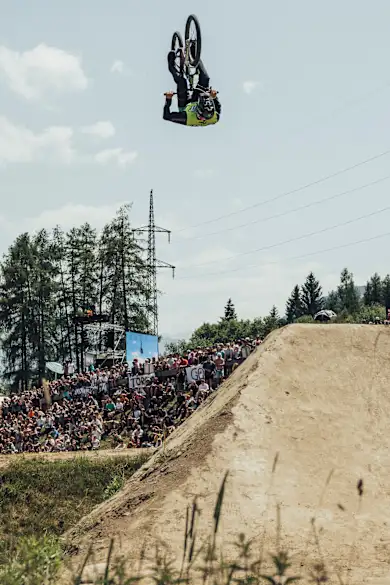Carousel Slide Image of Men's Speed & Style final heat – Innsbruck