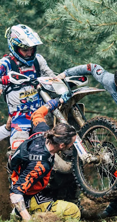 Carousel Slide Image of The best behind-the-scenes action