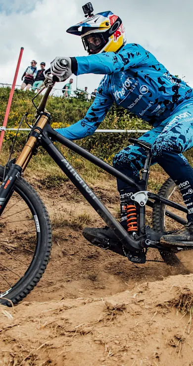 Carousel Slide Image of Downhill Highlights – Les Gets